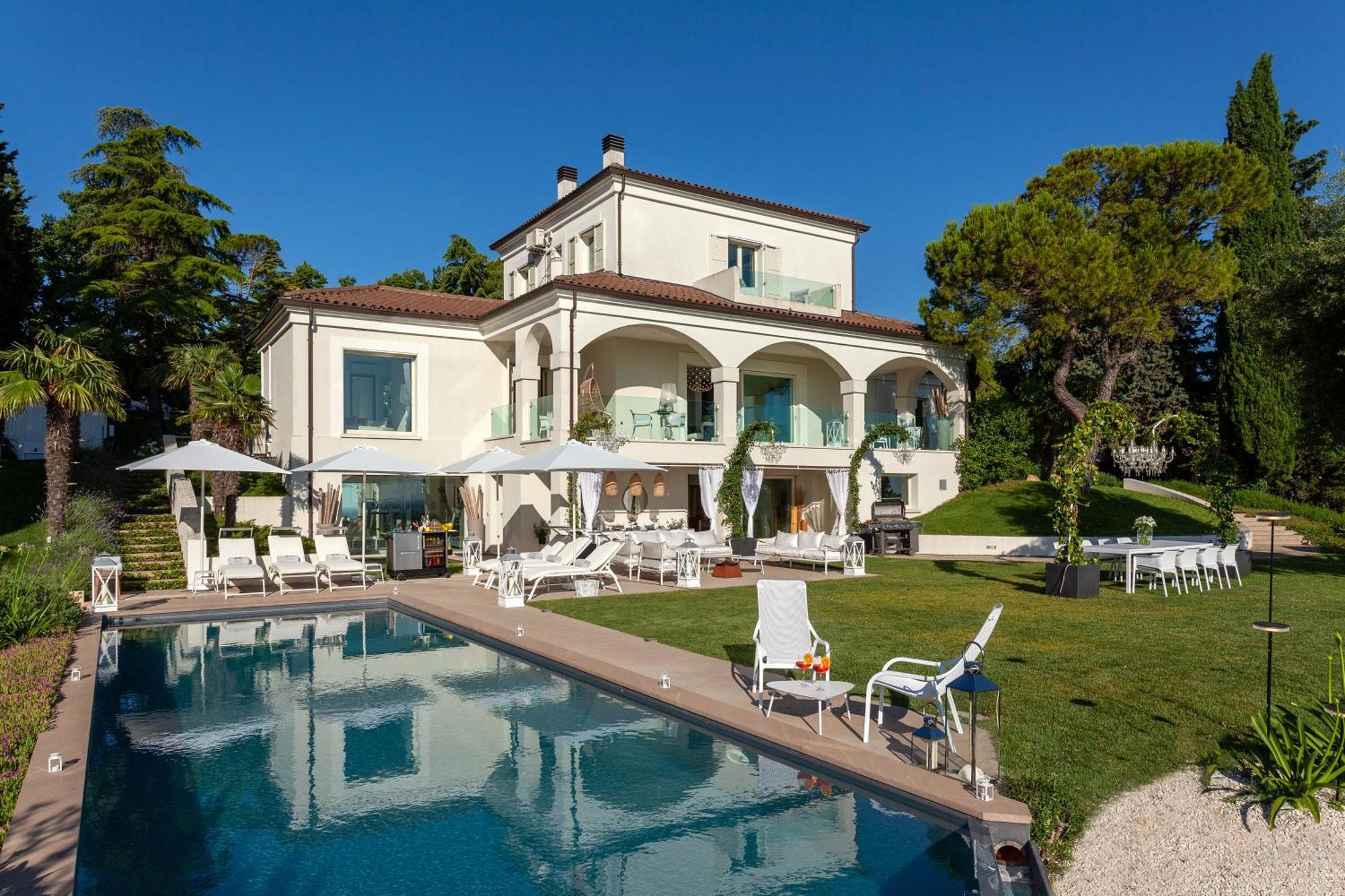 ברטינורו Villa Belvedere מראה חיצוני תמונה